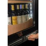 Cave à vin encastrable AVINTAGE AVI110DZB1 – Image 9